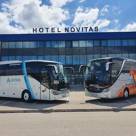 Hotel Novitas Livno Luaran gambar